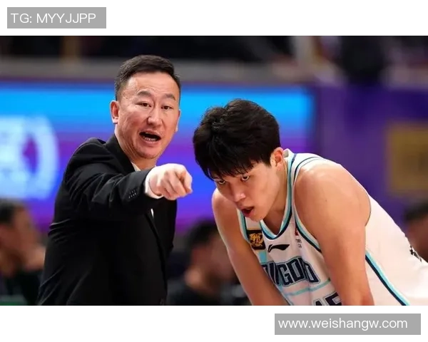 刘维伟调侃杨瀚森：从婴儿肥到脸越来越大酒窝不见的变化揭秘