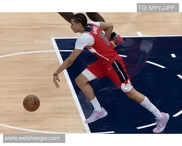 奇才24号秀凯肖恩-乔治首节爆发独得11分1板1断展现潜力